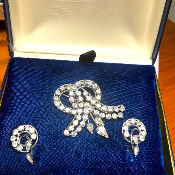 Sterling Carl-Art Jewelry - Sterling Brooch Earrings Set Crystal Carl-Art Original Box